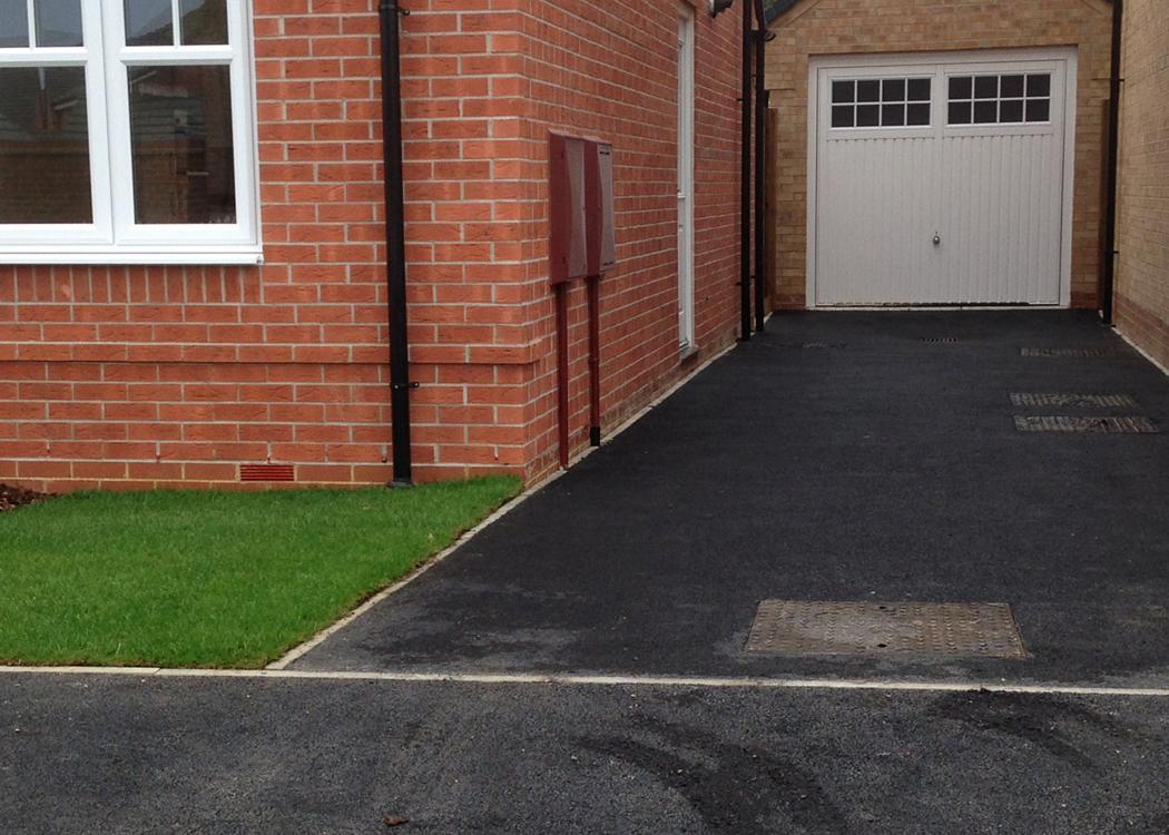 Tarmacadam Drives